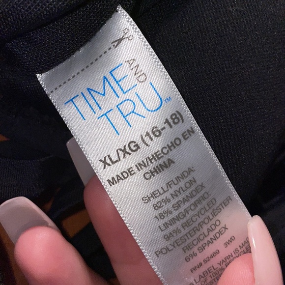 black walmart brand bathing suit top - Picture 3 of 3